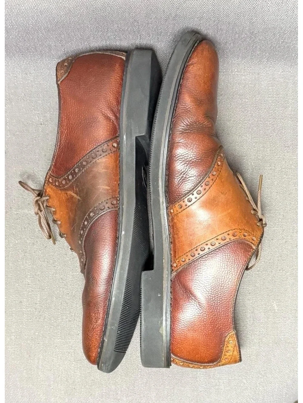 Vintage Brown Two-Tone Brogues or Saddle Shoes size 9 men or 10.5 women Vibram